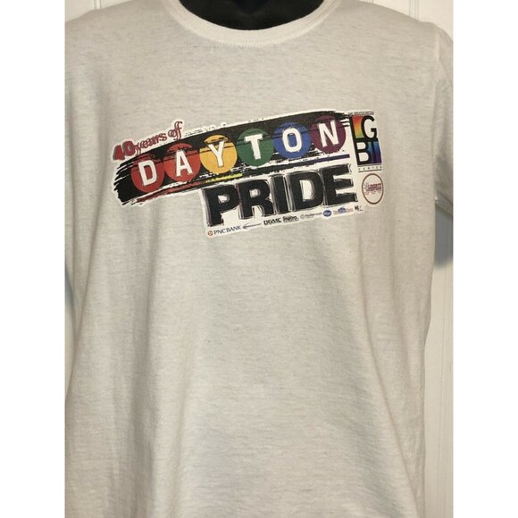 40 Years Of Dayton Pride White Graphic Short Sleeve T-Shirt Ladies Medium - Picture 1 of 3